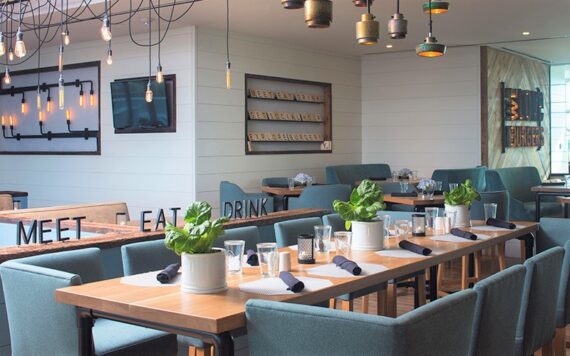 BRGR-Bar-at-Treasure-Island-Beach-Resort