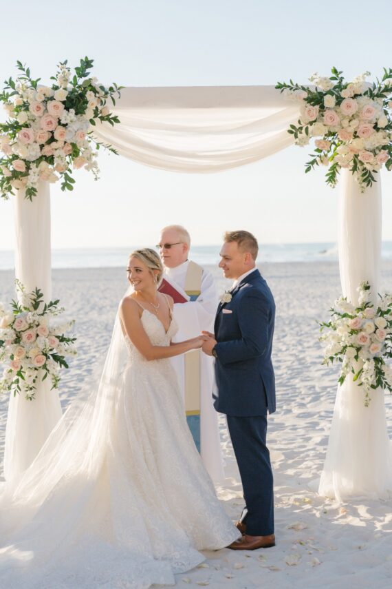 couple getting married at sandpearl